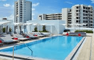 Art Ovation Hotel, RentATrolley