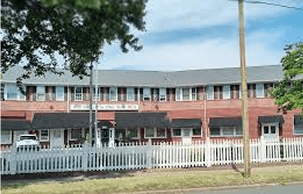The Inn at the Olde Silk Mill