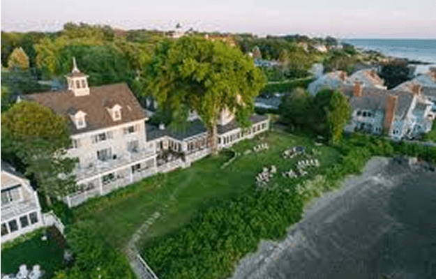 The Breakwater Inn & Spa, RentATrolley