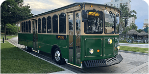 Exterior view of Green & Tan Trolley – 32
Passengers
